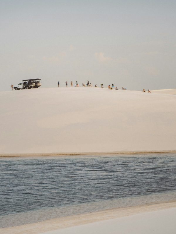 dione-film-UyDT2ifStsU-unsplash